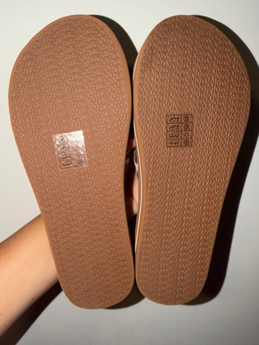 🤎Michael Kors~Criss Cross Logo Signature Sandals Slides SIZE 7